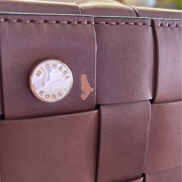 Michael Kors Vivian Handbag - Picture 8 of 9